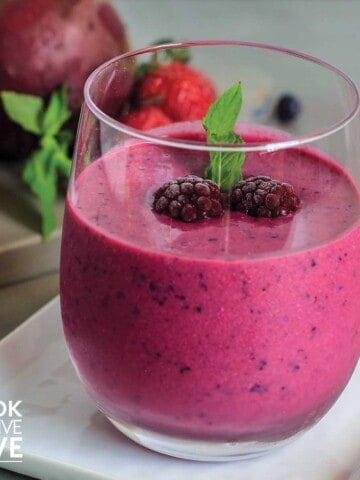 Bright purple-pink berry beet smoothie