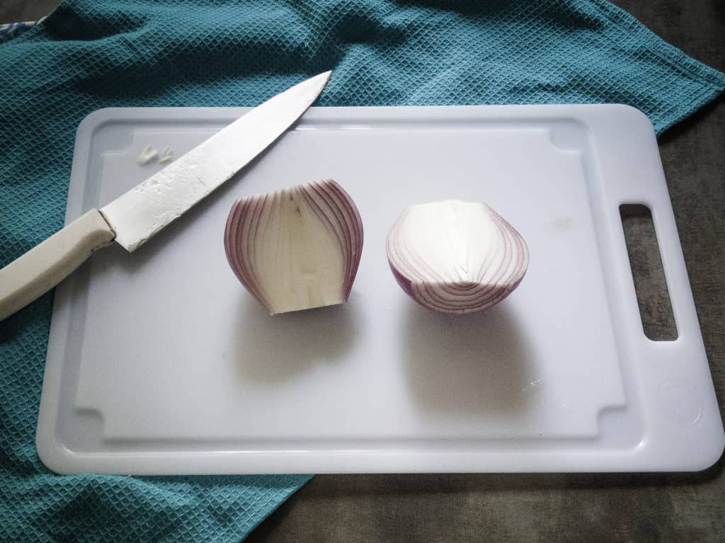 How to cut red onion feathers Cook Eat Live Love