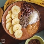Chocolate smoothie bowl with bananas
