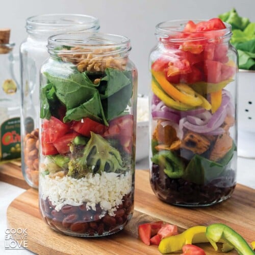 https://cookeatlivelove.com/wp-content/uploads/2020/05/meal-prep-salads-featured-500x500.jpg