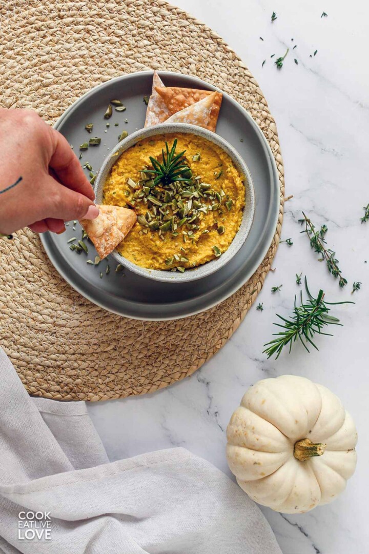 Easy Savory Pumpkin Dip Cook Eat Live Love