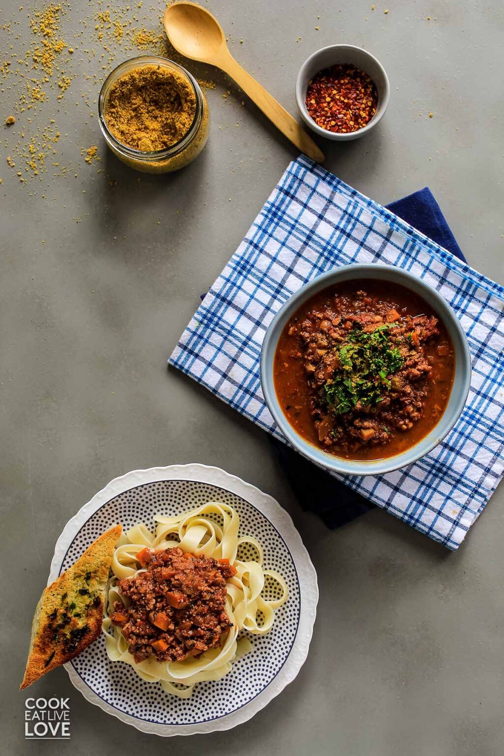 Healthy Tofu Bolognese Sauce Recipe Cook Eat Live Love