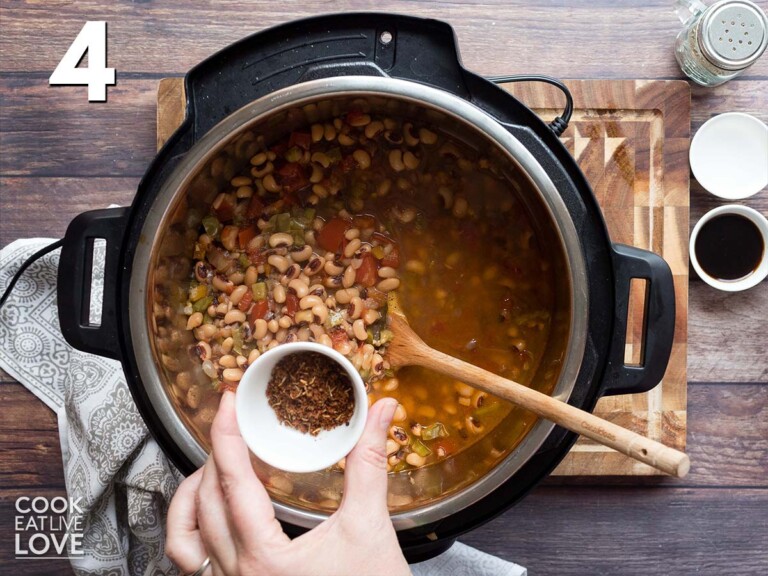 Vegetarian BlackEyed Peas (Instant Pot + Stovetop)
