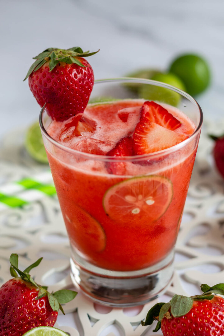 Strawberry Limeade - Cook Eat Live Love