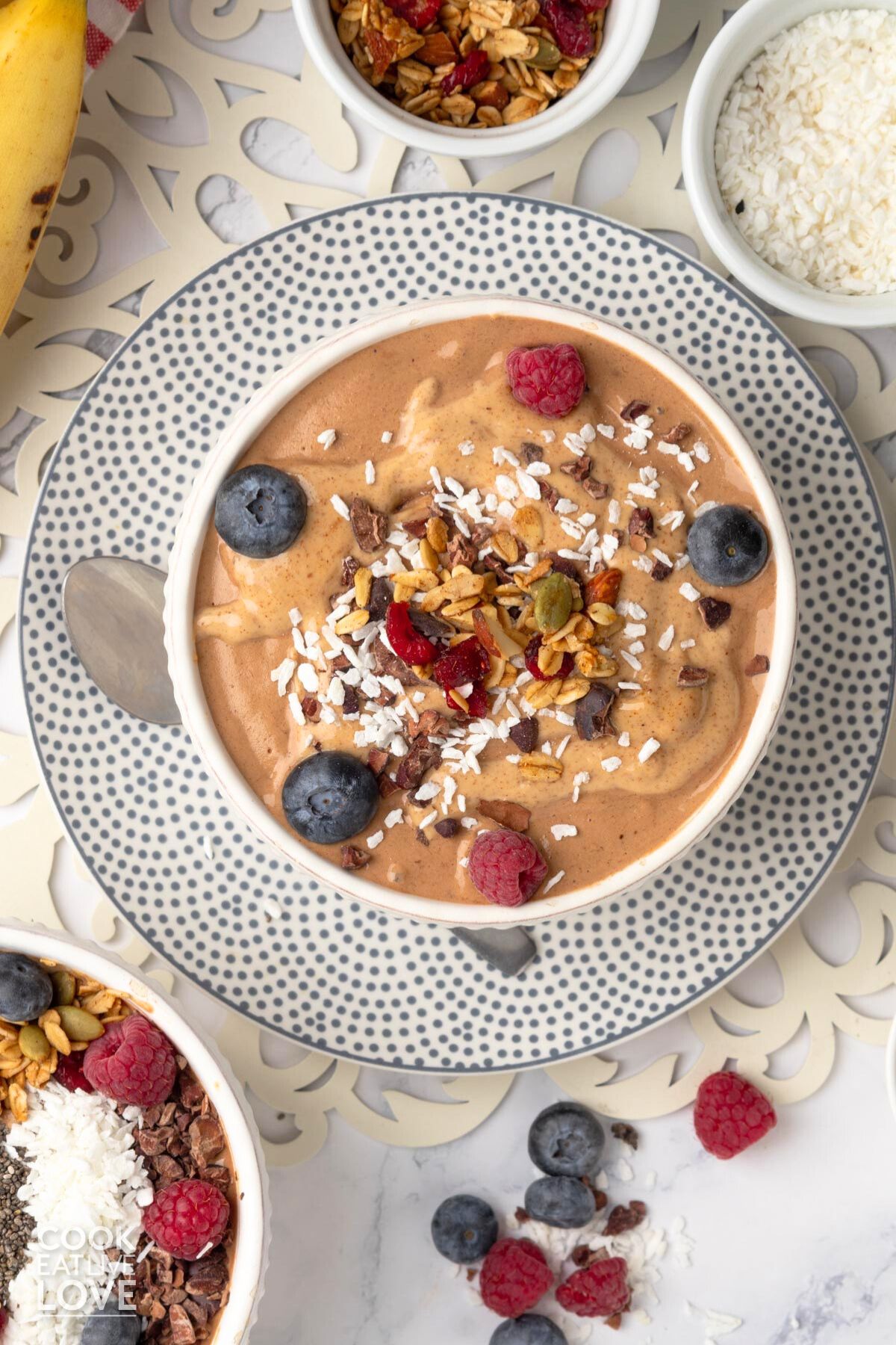 Smoothie bowl with banana on the table