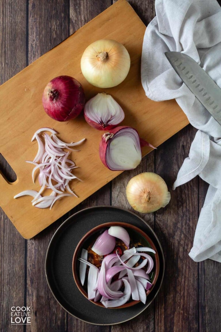 How to Cut Onion into Slices, Strips, or Feathers Cook Eat Live Love
