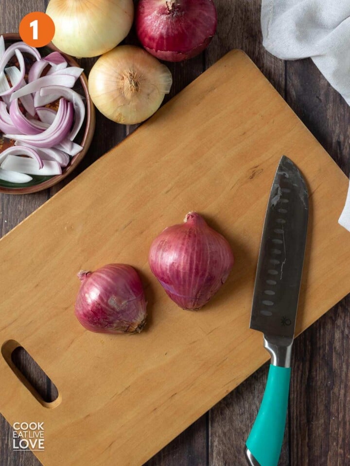 How to Cut Onion into Slices, Strips, or Feathers Cook Eat Live Love
