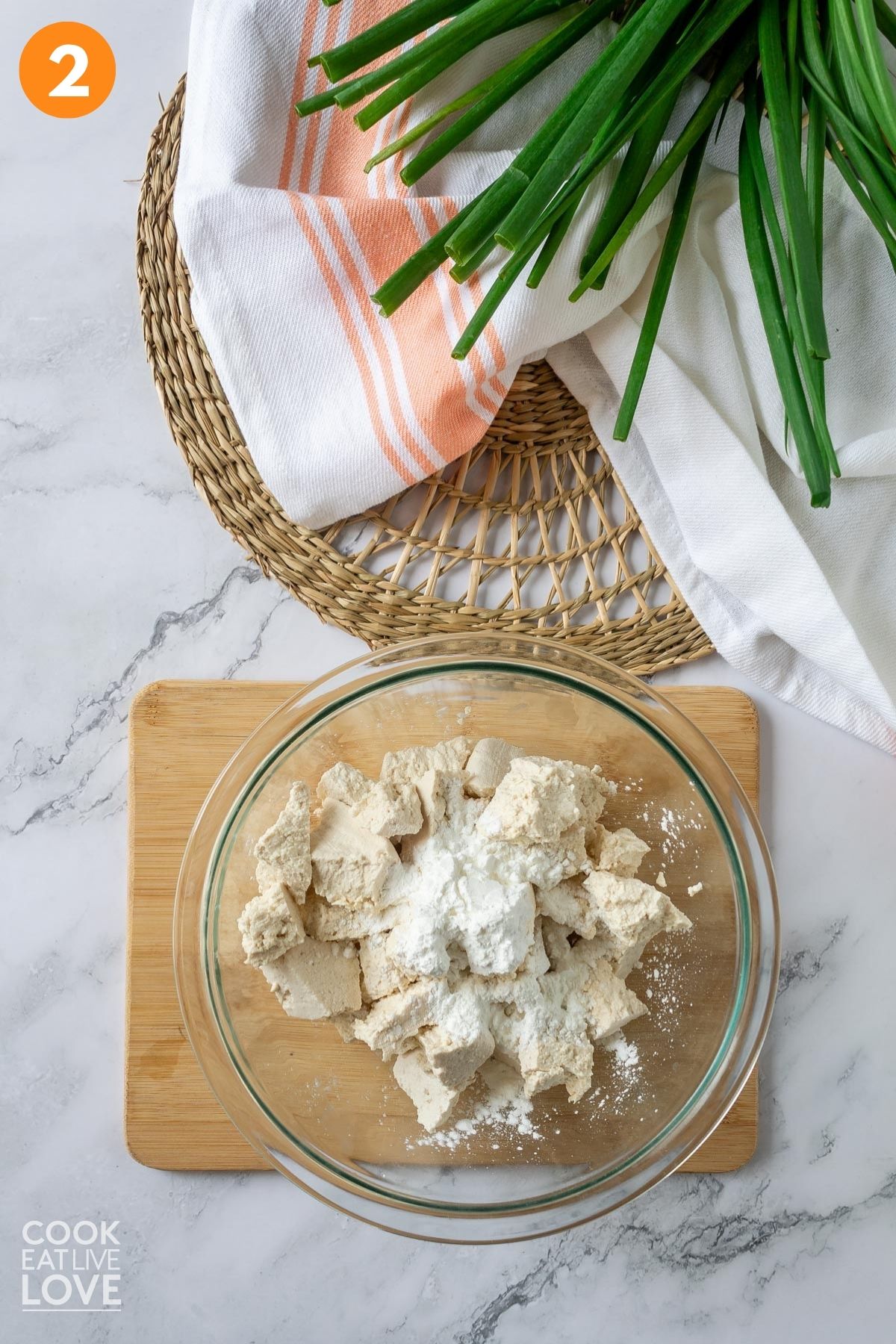 Cornstarch added to the tofu.