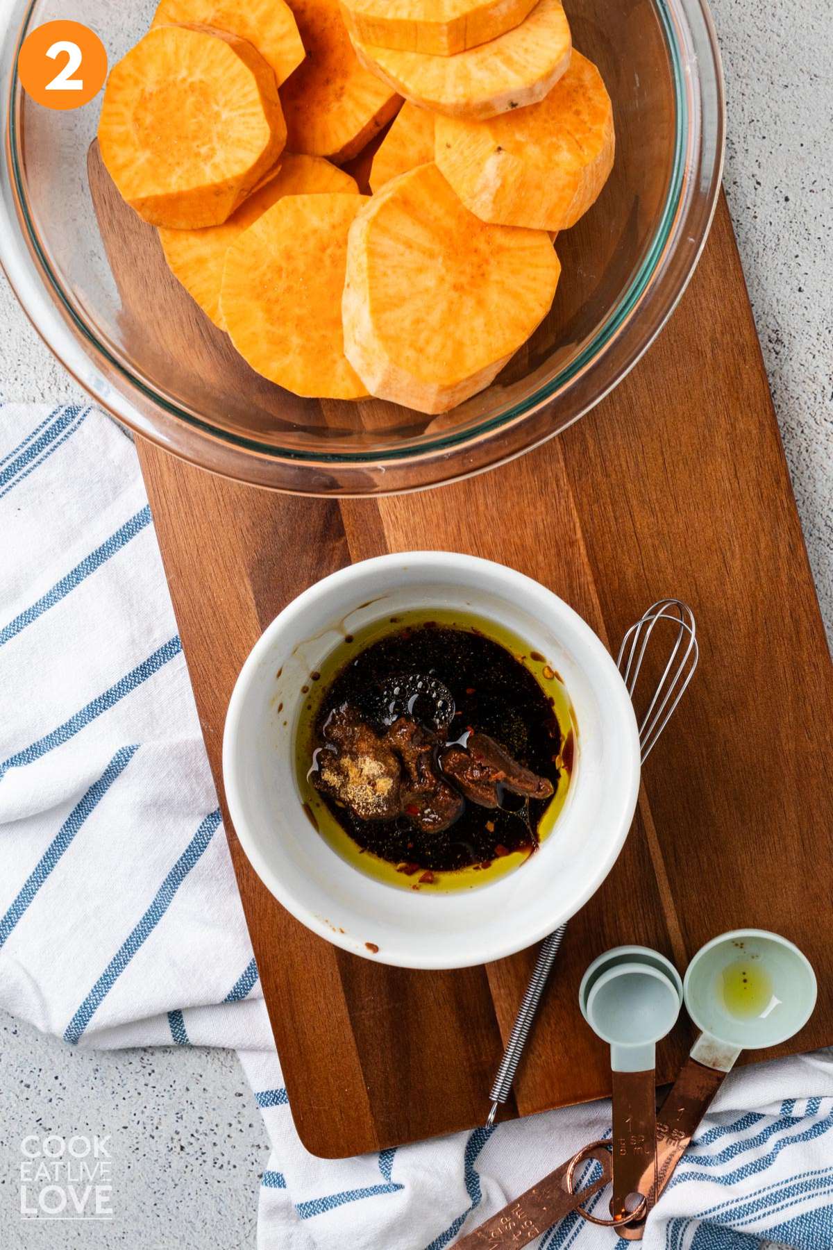 Balsamic and miso marinade mixed in a glass bowl.