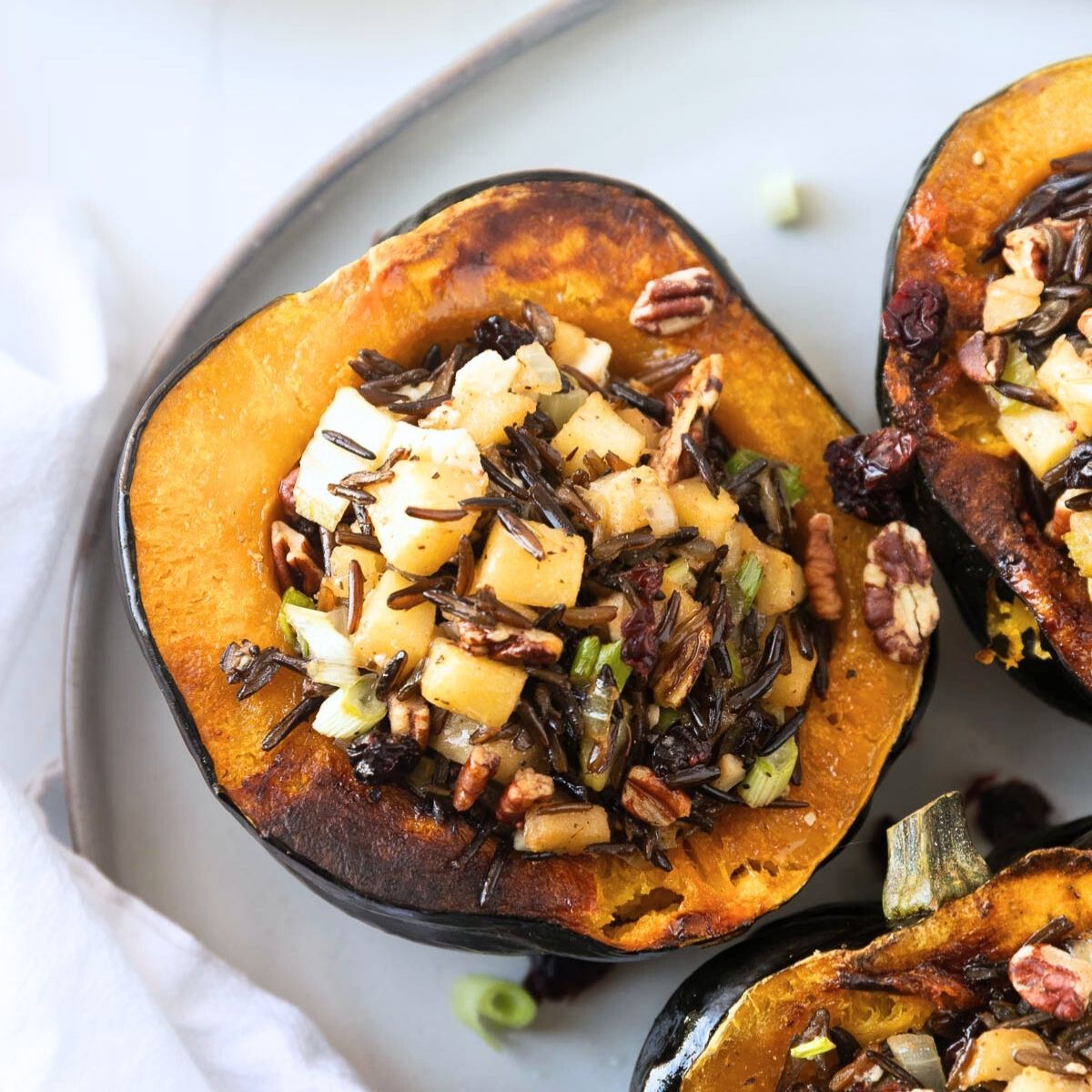 vegetarian-stuffed-acorn-